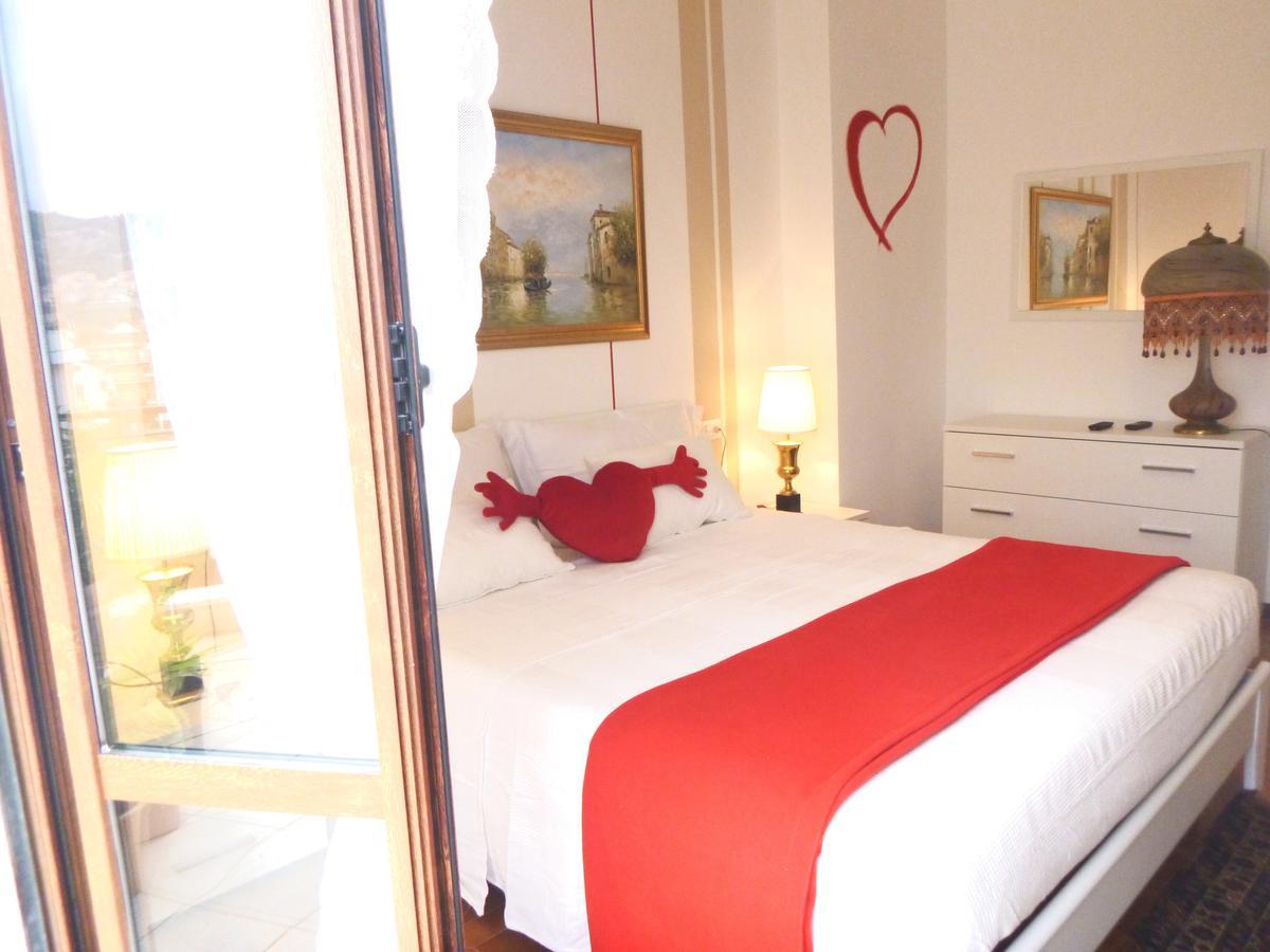 I Love Pietra Ligure Exteriör bild